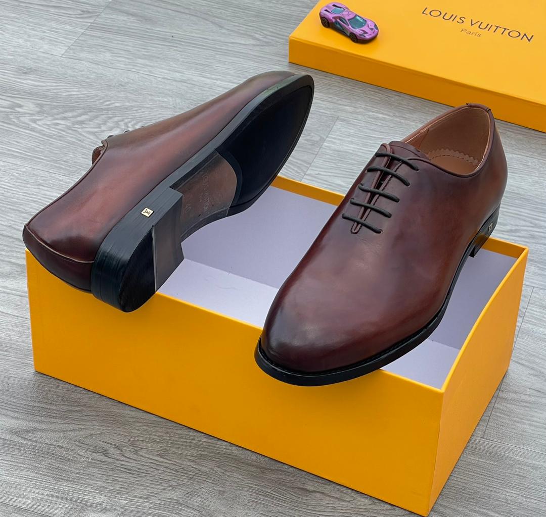 LV lace up leather brown - Image 2