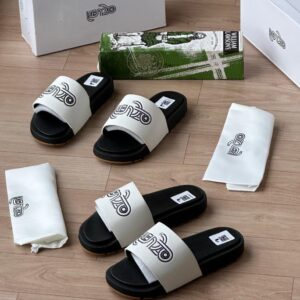 Alternative view of Kenzo luxury slide- white