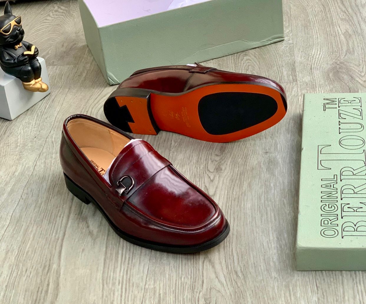 Bebbtouze D-Ring Polished Loafer “Burgundy