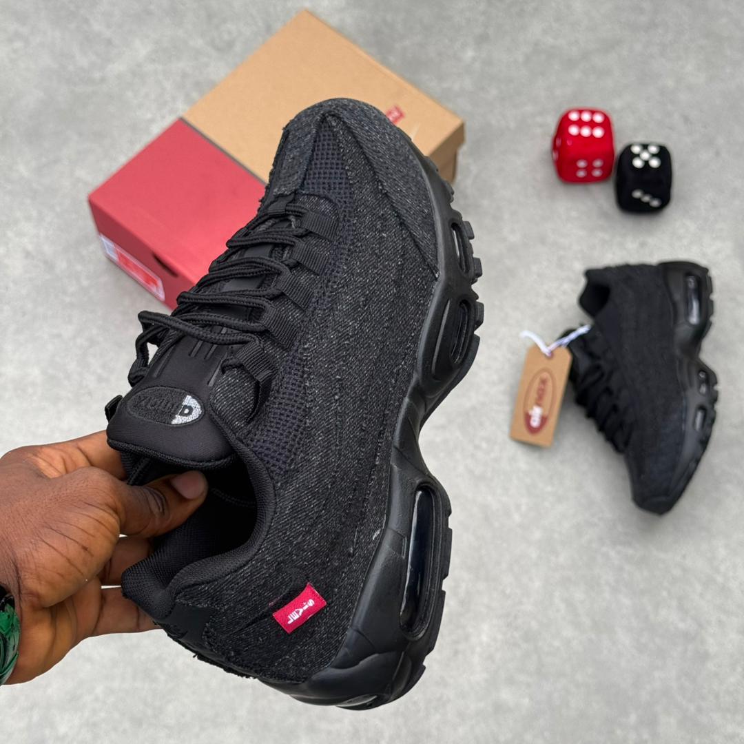 NIKE AIR MAX 95 OG LEVI’s BLACK DENIM SNKS®️ - Image 2