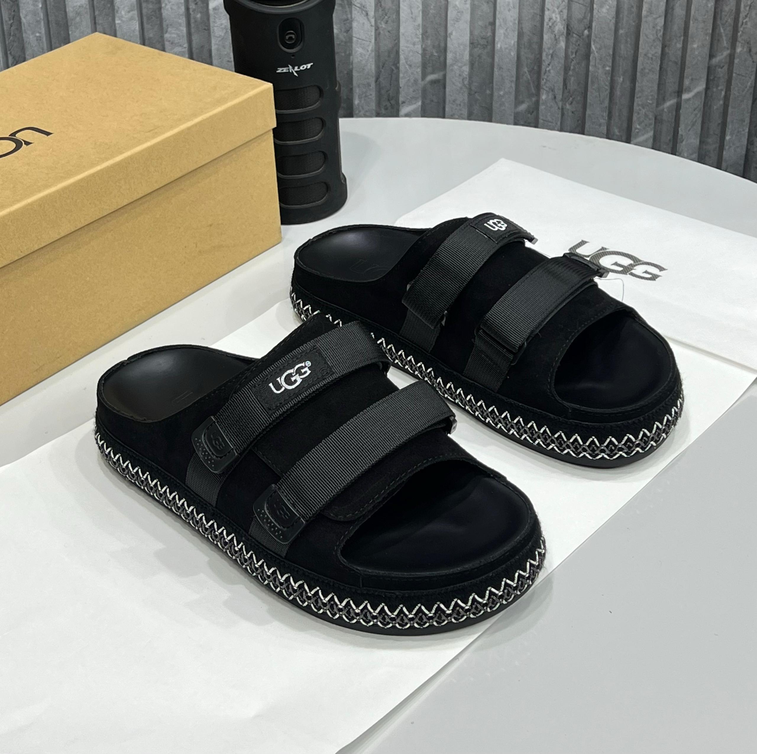 UGG luxury Pam slipper- black - Image 3