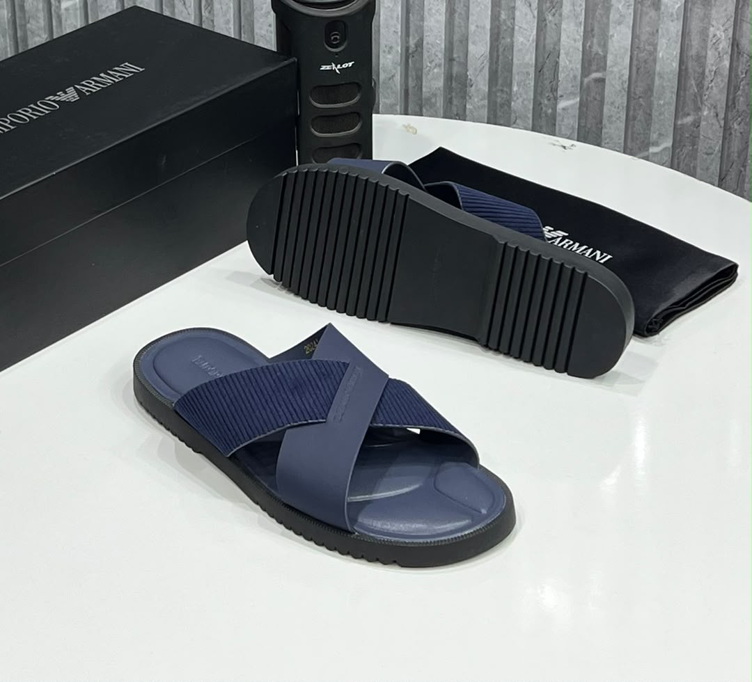 Emporio Armani cross strap navy blue - Image 2