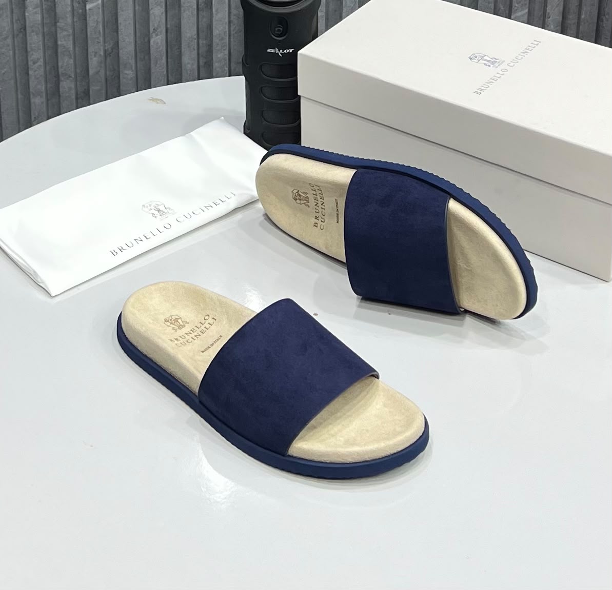 Brunello Cucinelli Luxury Single strap navy blue Slides - Image 3