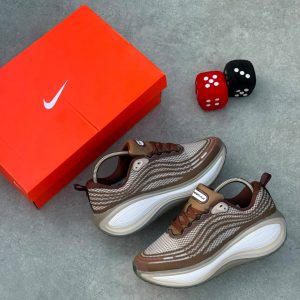Alternative view of NIKE VOMERO PLUS  SNKS®️